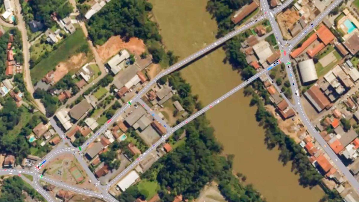 Polícia devolve terreno, mulher na Acib, nova ponte e nova vacina; leia o resumo desta terça em Blumenau