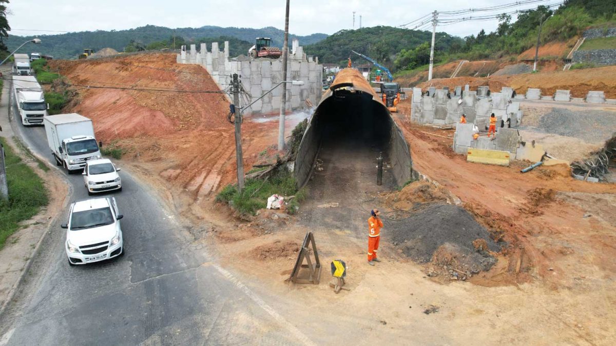 Desmonte de túnel, BR-470 em dois anos, Miss Trans e ponte interditada; o que você precisa saber nesta quarta