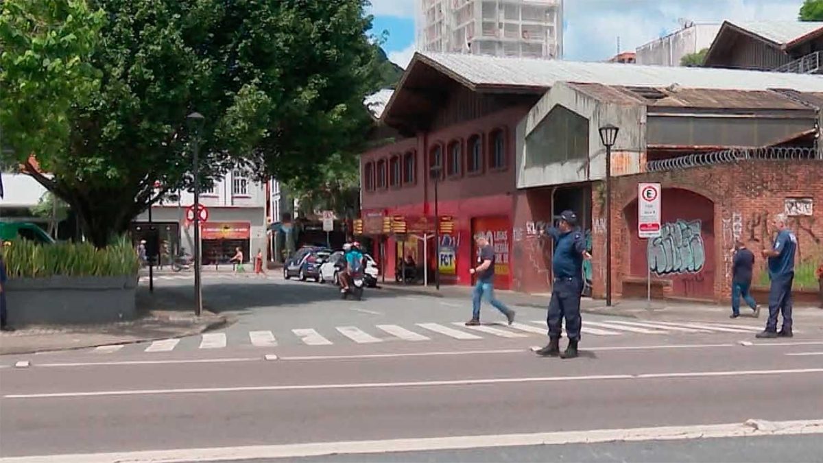 Indefinição na abertura de rua, nos uniformes e na Thapyoka; o que você precisa saber nesta quinta-feira