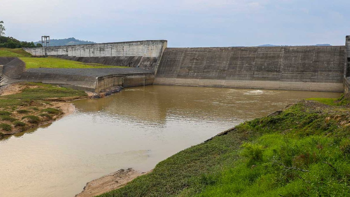 Indústria chinesa; barragens fechadas; internação involuntária: o que você precisa saber neste fim de semana