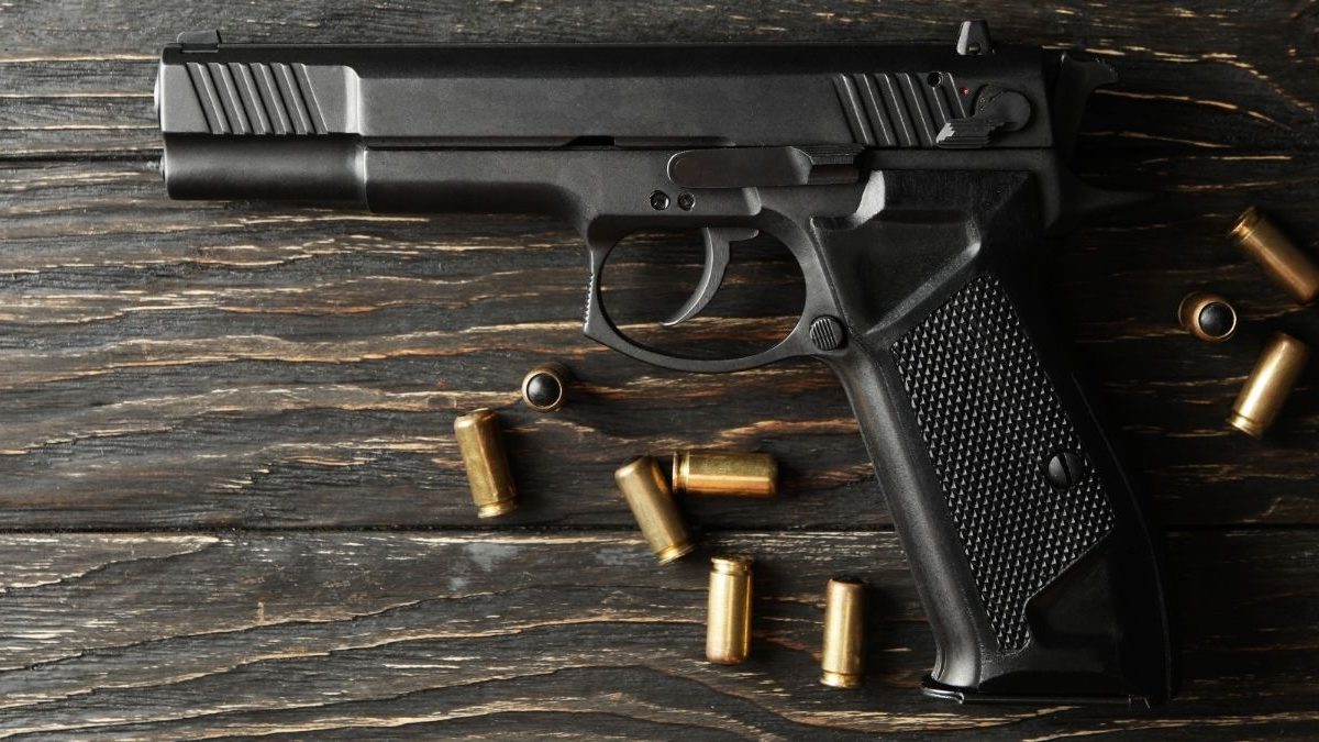 Menos homicídios; mais violência em casa; voos noturnos; incêndio: o que você precisa saber nesta quinta-feira