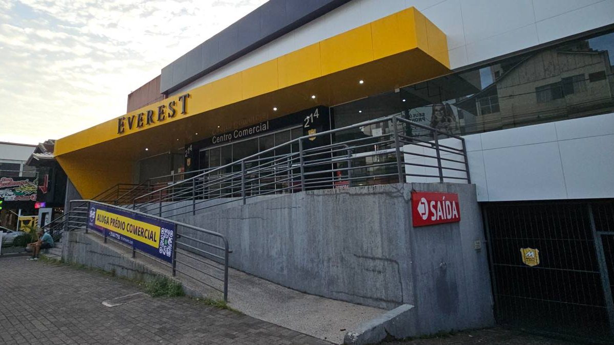 Camelô fechado; prolongamento de rua; pinguela sem manutenção: o que você precisa saber nesta terça-feira