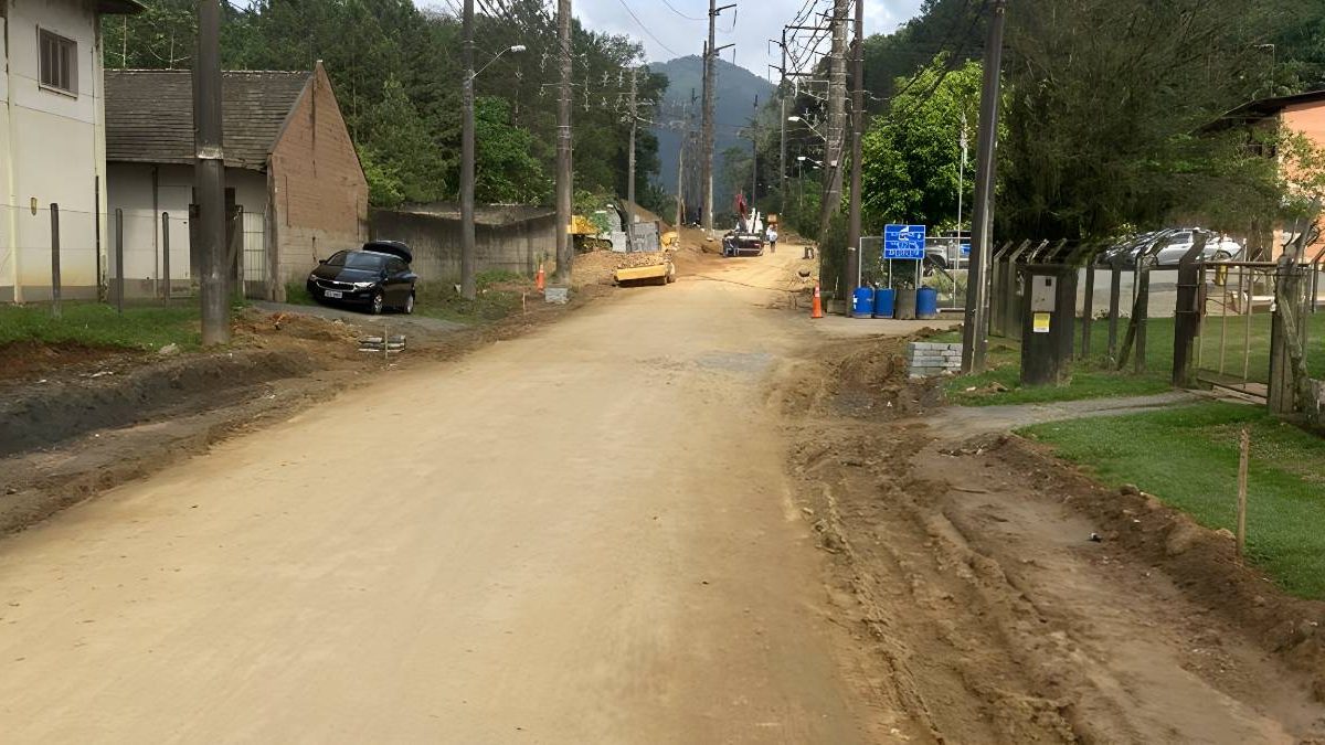 Mobilidade em baixa; novo vereador; cheiro de esgoto; nova adutora: o que você precisa saber nesta terça-feira