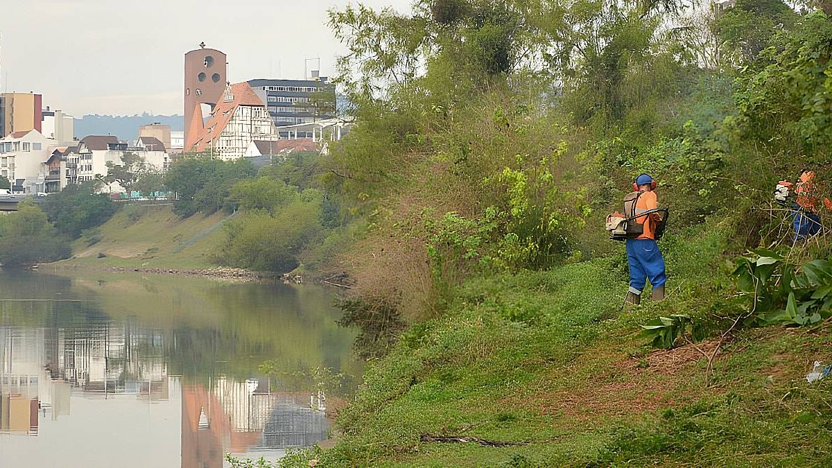 Limpeza de R$ 32 mi; terceirização do Samu; violência doméstica: o que você precisa saber nesta terça-feira