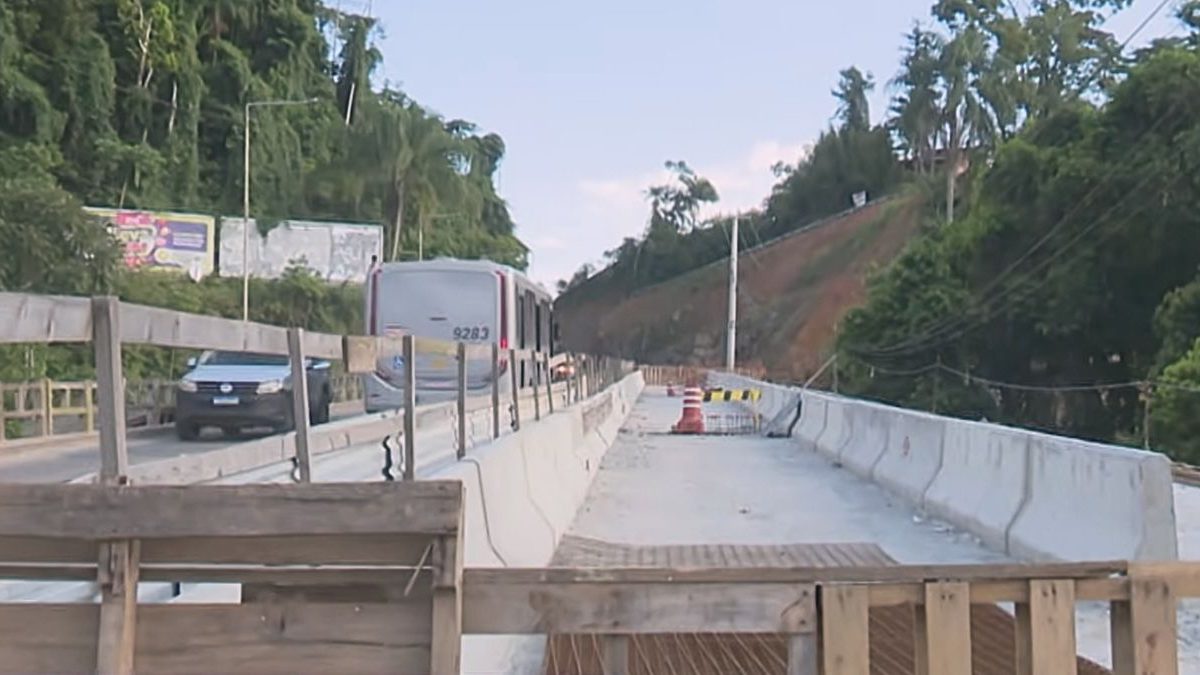Obra parada; resgate em mata; frota renovada; Festitália: o que você precisa saber nesta terça-feira