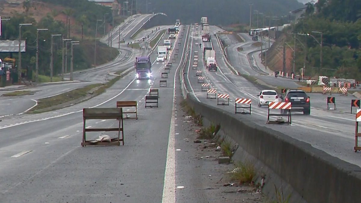 Duplicação parada; menos emprego; queda de passarela; lazer: o que você precisa saber neste fim de semana