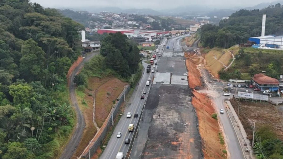 Duplicação parada; obras paradas; feminicídio e racismo; BR-101: o que você precisa saber nesta sexta