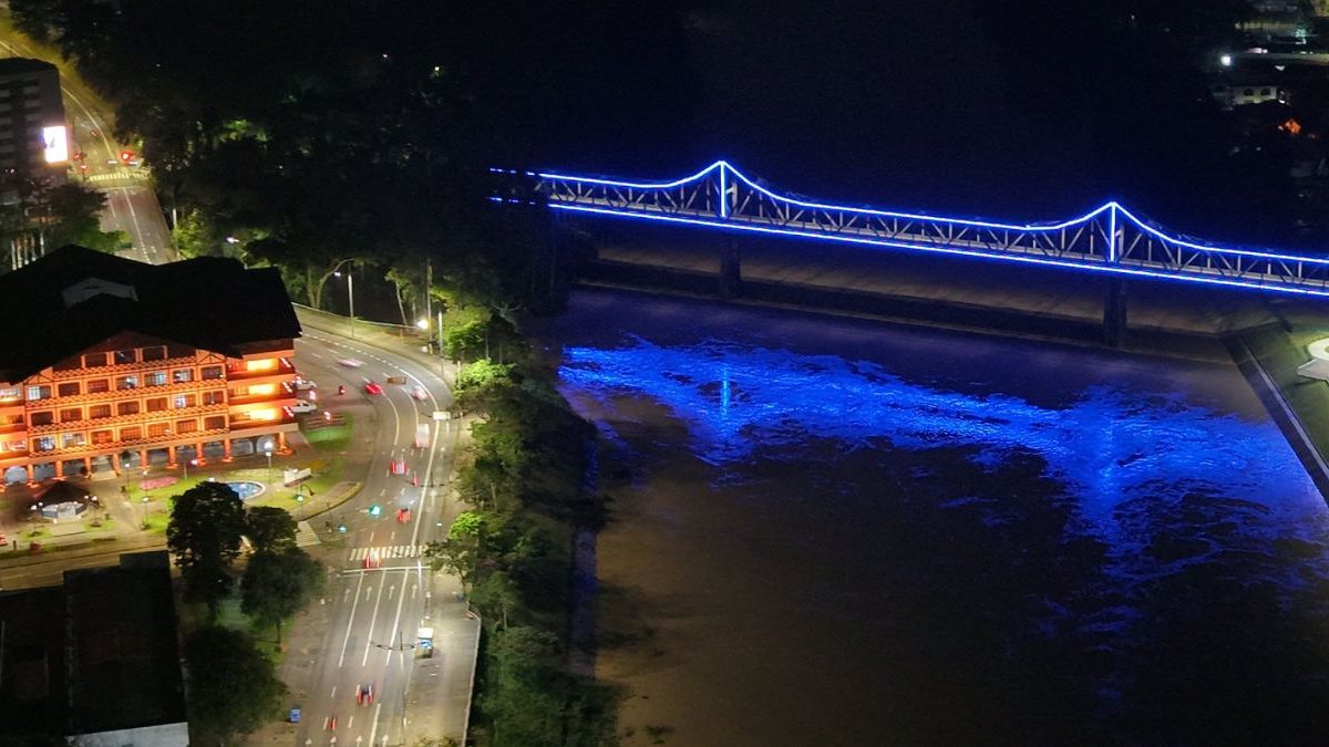 Ponte iluminada; ETA 5 atrasada; dinheiro para obras; animal silvestre: o que você precisa saber nesta sexta