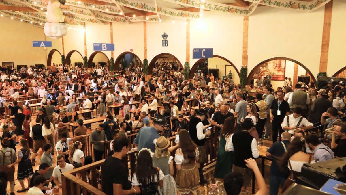 Lixo da Oktober; Festzelt de graça; eleição na Furb; justiceiro do trânsito: o que você precisa saber nesta sexta